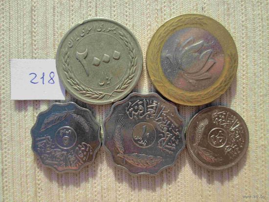 5 монет Азии