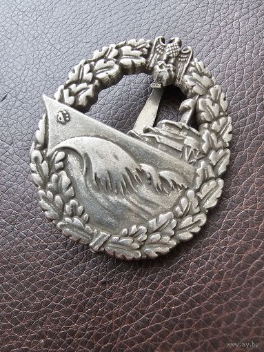 Военно-морской знак.Линкор . Третий Рейх.