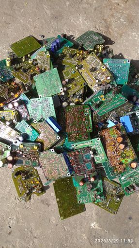 Платы 85 шт (4кг +/-) + бонус 7шт посл фотографии