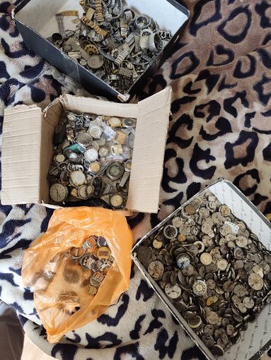 Часы СССР и запчасти 9 кг