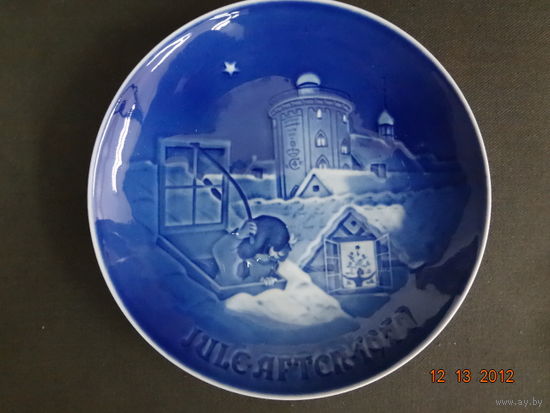 Тарелка настенная Рождество 1977.