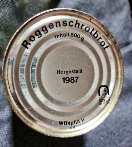 Хлеб консервированный Bundeswehr 1987г. с рубля
