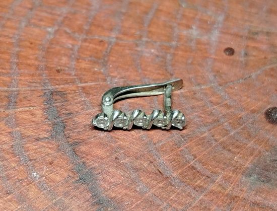 Сережка серебро