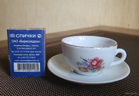 Миниатюрная чайная пара, фарфор, винтаж. Кукольная посуда.