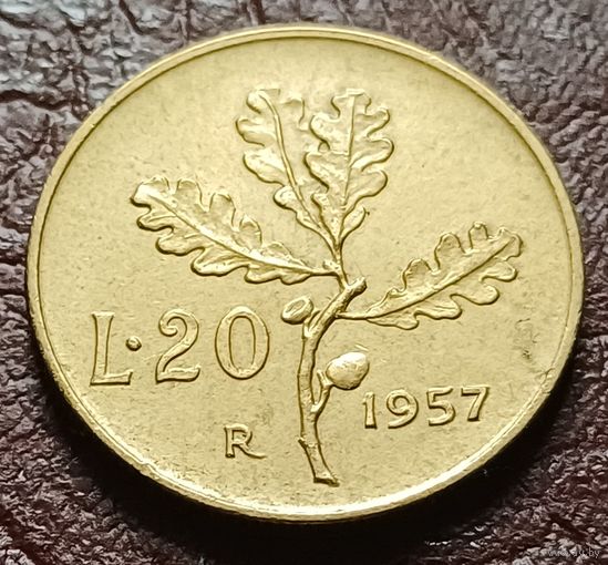 Италия 20 лир, 1957    ( 2-2-6 )