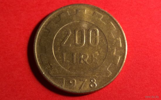 200 лир 1978. Италия. Хорошая!