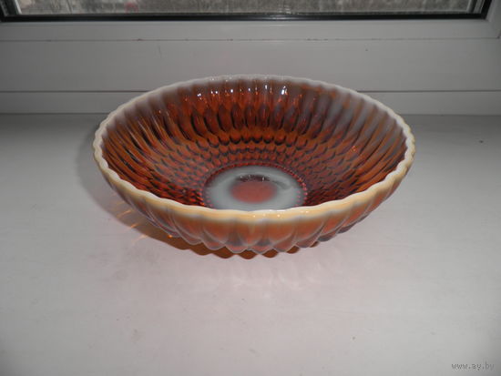 Ваза стекло-глазурь.Диаметр 22 см.Ср.20-го века.С рубля