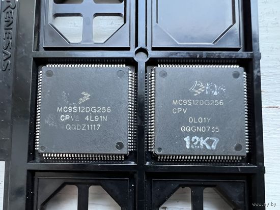 Микроконтроллер MC9S12DG256