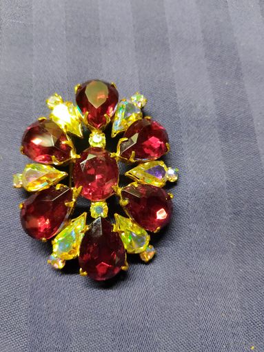 Брошь винтажная ЧССР