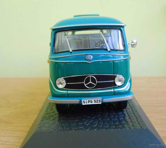 Mercedes-benz O319, Atlas verlag.