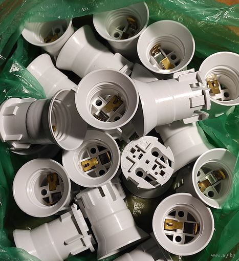 Патрон Е27 белый термопластик, 30 штук !!! с 1 рубля