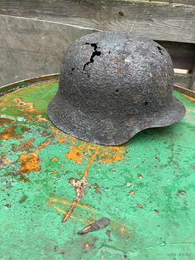 Немецкая каска М42