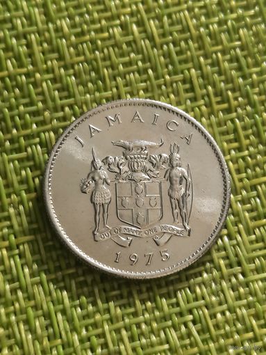 Ямайка 10 центов 1975 г ( в превосходном состоянии )