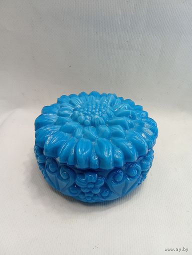 Шкатулка Хризантема Чехословакия лазуритовое стекло Редкость