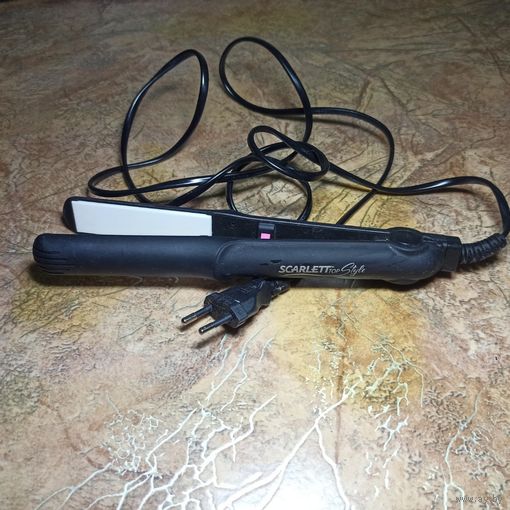 Выпрямитель для волос, утюжок