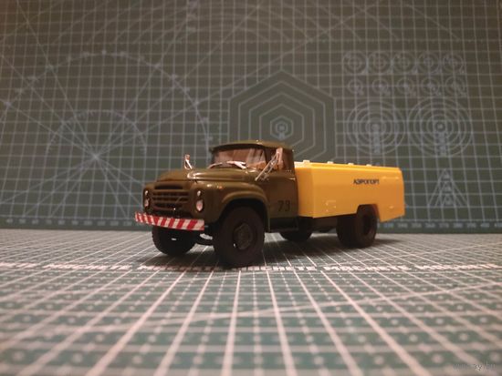 Масштабная модель ЗИЛ-130 АС-161 Масштаб 1/43