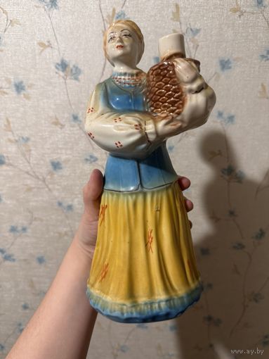 Украинка форфор