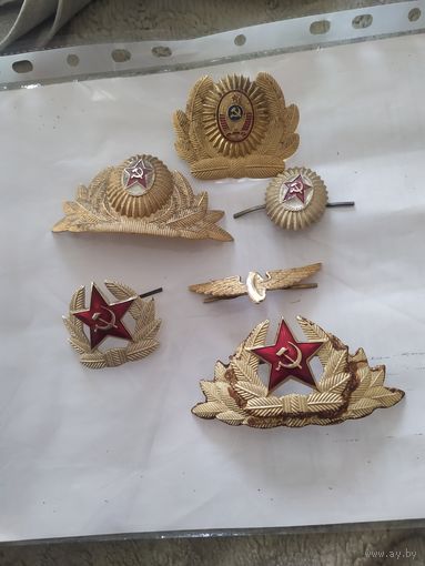 Значки военные одним лотом