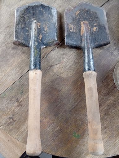 Саперная лопата малая.