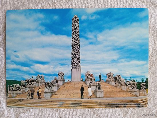 Норвегия. Монолит в Парке скульптур Вигеланда