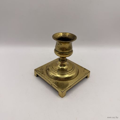 Подсвечник латунный. Франция. 3834