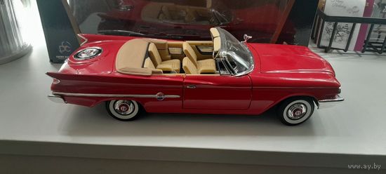 Модель 1:18 Road Signature 1960 Chrysler 300F