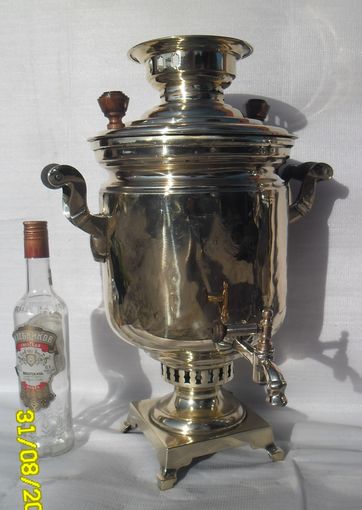 Дровяной добротный латунный самовар "Тулпатронзавод" 1930гг. Исправный.