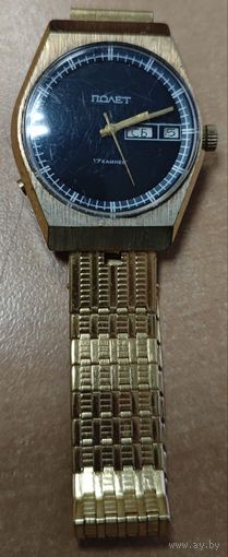 Редкие часы полет. Позолоченные с позолоченным браслетом. На ходу. Состояние!