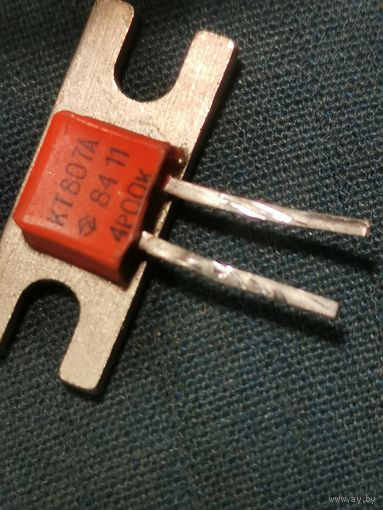 КТ807