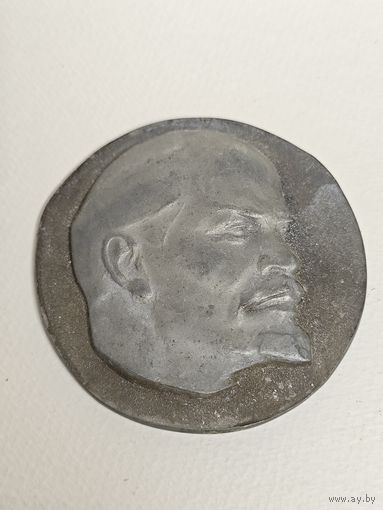 Настольная медаль