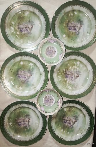 Тарелки десертные жницы. Дулево.
