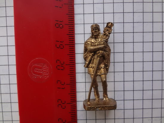 Солдатик со штандартом.