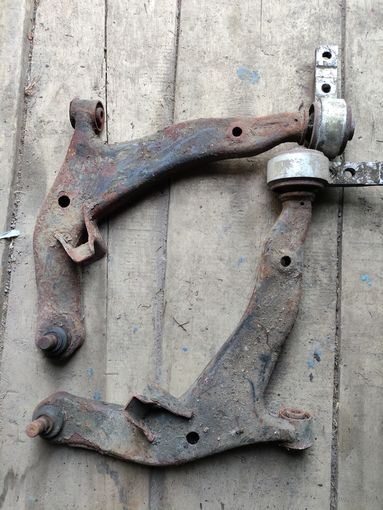 Рычаги передней подвески Ниссан Мурано