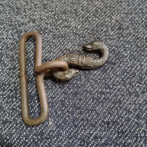 Зацеп змейка царизм пряжка РИА змея до 1917 года в отличном состоянии с орнаментом