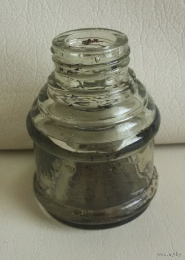 Cтаринная чернильница.
