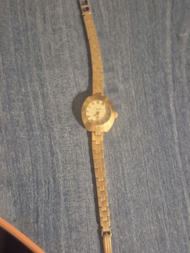 Часы заря. В ремонт. Позолота au. Браслет au5