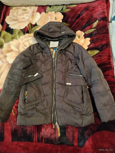 Куртка на девочку. Размер 48.
