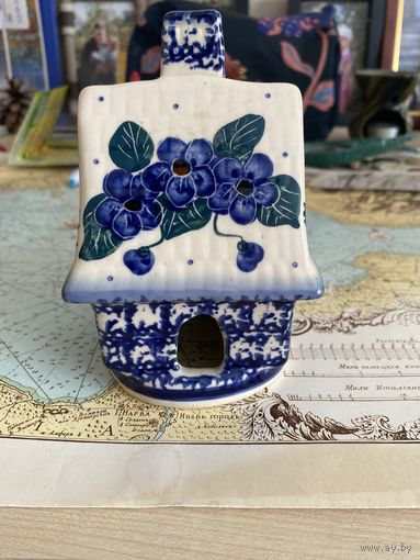 Подсвечник фарфоровый домик