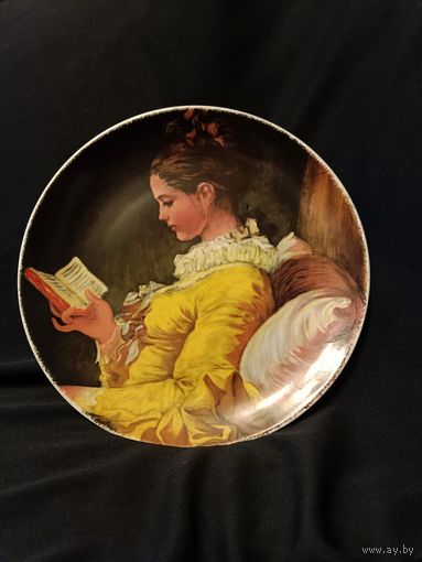 Коллекционная тарелка Читающая девушка