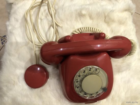 Винтажный гламурный телефон TESLA Чехословакия
