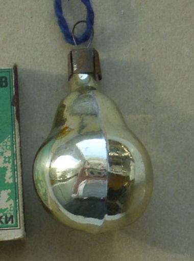 Ёлочная игрушка. Р-64.