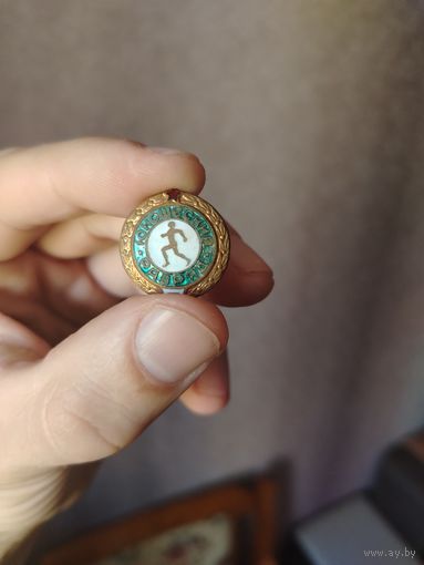 Юношеский разряд III, заколка