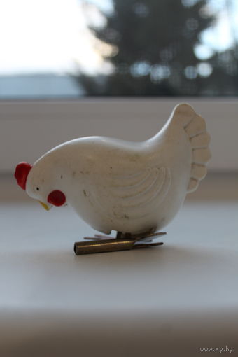 Легендарная детская игрушка "КУРОЧКА" заводная с ключиком