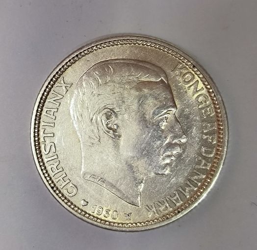 2 кроны 1930 Дания . Яркая! Нечастая ! Довоенное серебро!