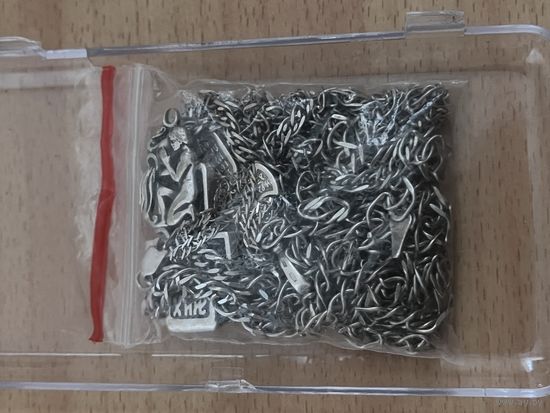 ЛОМ СЕРЕБРА  925,цена за грамм ,все в изделиях с деффектом,камней нет