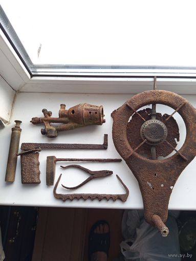 Бытовые предметы.