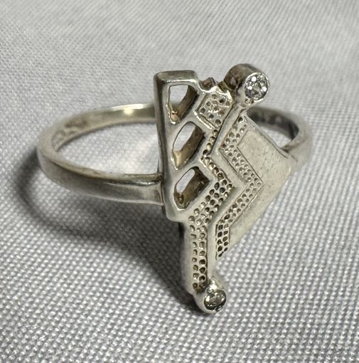Кольцо серебряное 925 пробы. 67