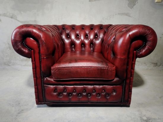 Английское клубное кожаное кресло Честерфилд