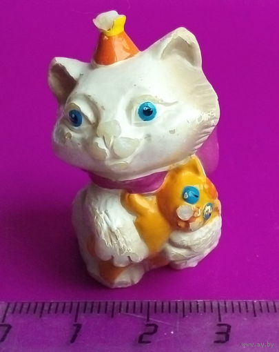 Кошка с котёнком. А 52.