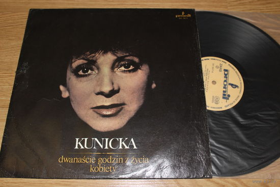 Halina Kunicka – Dwanascie Godzin Z Zycia Kobiety
